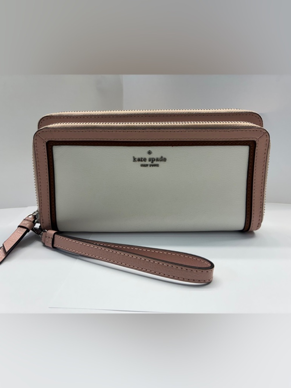 Kate Spade Cream Colorblock White & Blush Leather Clutch Wallet